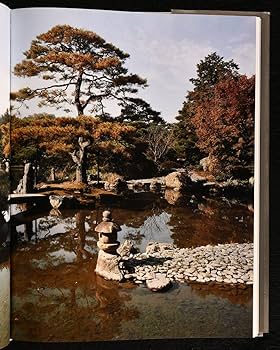 日本の庭 AN APPROACH TO NATURE bois' dirt path with grass and stones 🍃 MA-2715-1811-3556